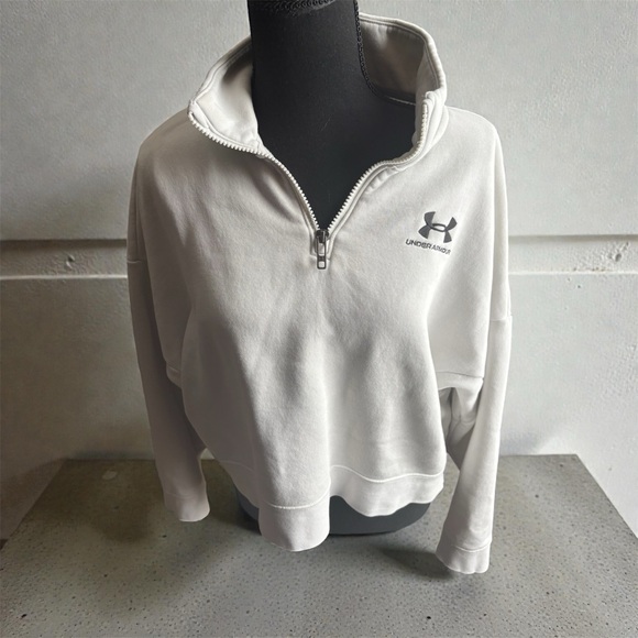 Under Armour Sweaters - Under Armour off white Pullover